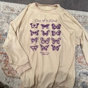 oversized sweatshirt